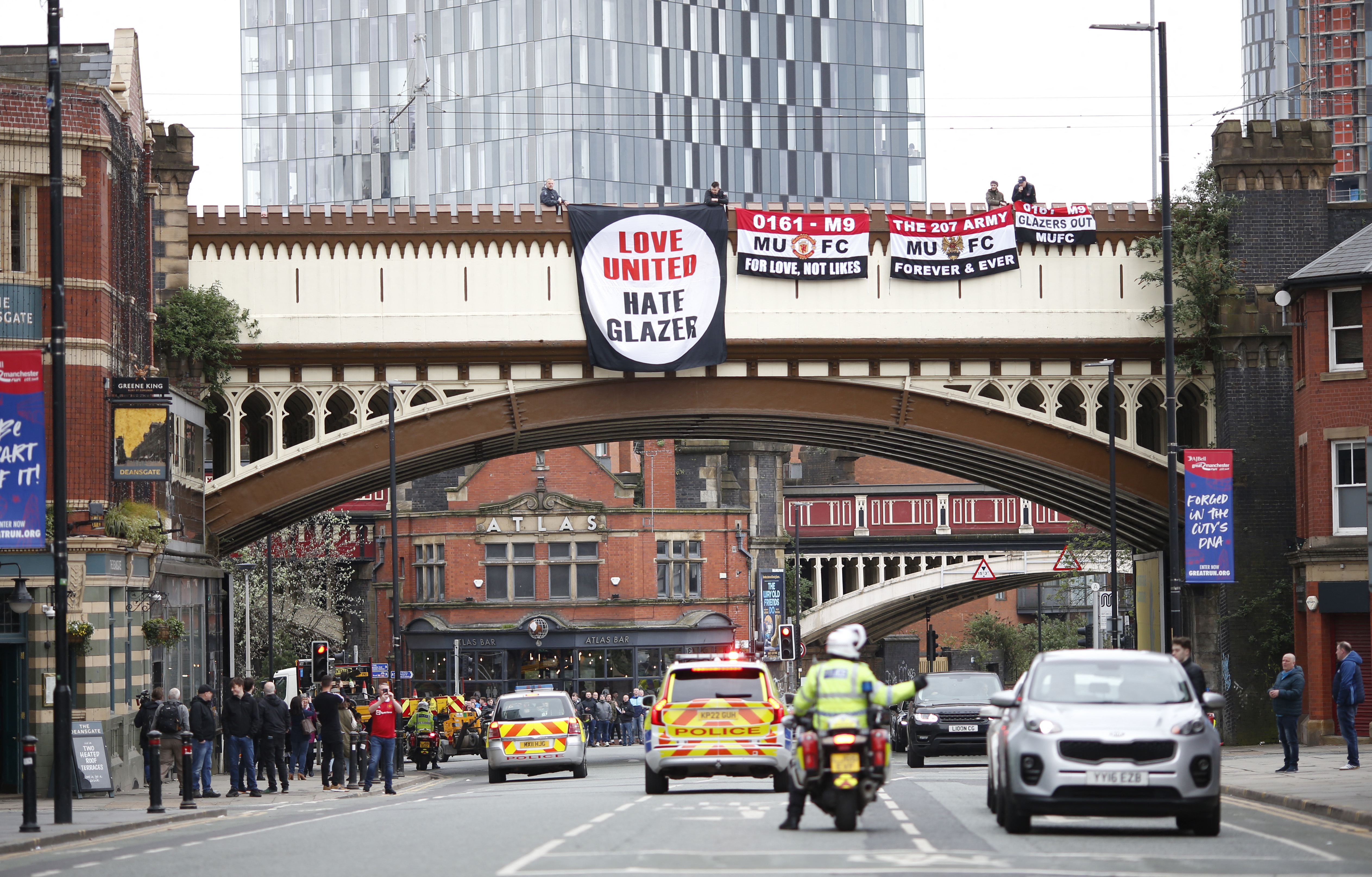 Manchester United v Aston Villa - Old Trafford, Manchester, Britain - April 30, 2023 Police are seen as Manchester United fans protest against the Glazer family’s ownership of the club outside the stadium before the match Action Images via Reuters/Ed Syke