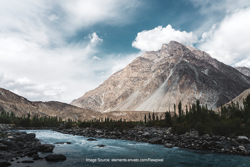 sumber air di gunung