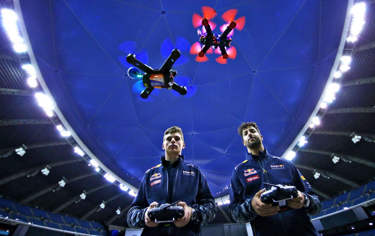 Drone Racing vs Drone Aerial? Ini yang Dibutuhkan Buat Kompetisi Drone!