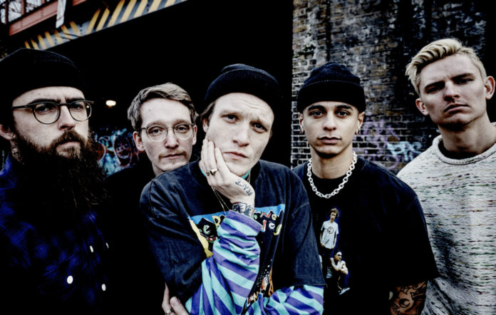 Cerita Seru Neck Deep saat Bikin Video Musik December