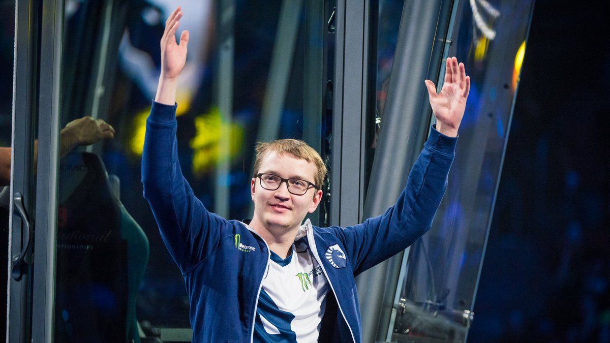 Matumbaman, Pensi Dengan Segudang Prestasi Selama Berkarir Di Industri Esports DOTA 2