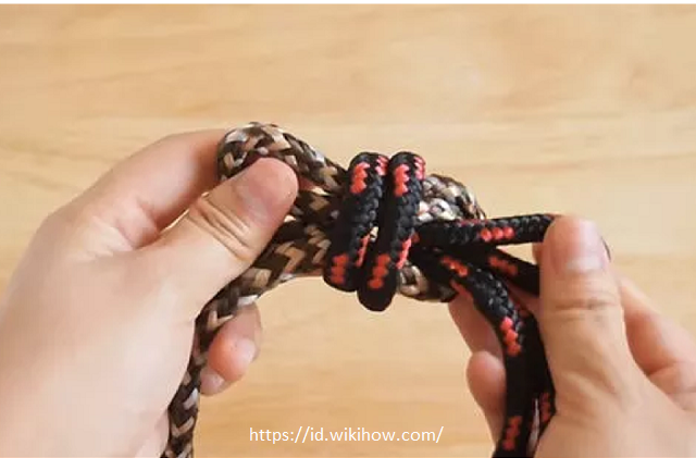 Simpul Overhand
