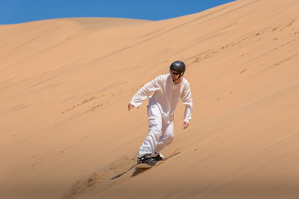 Aktivitas di gurun pasir
