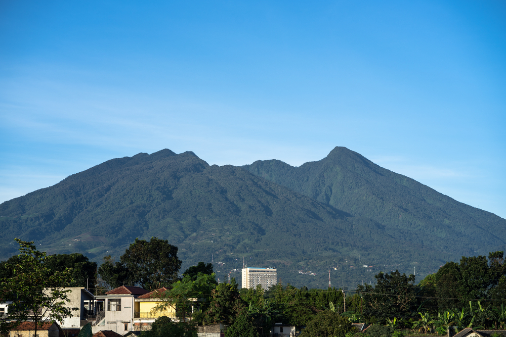 gunung salak
