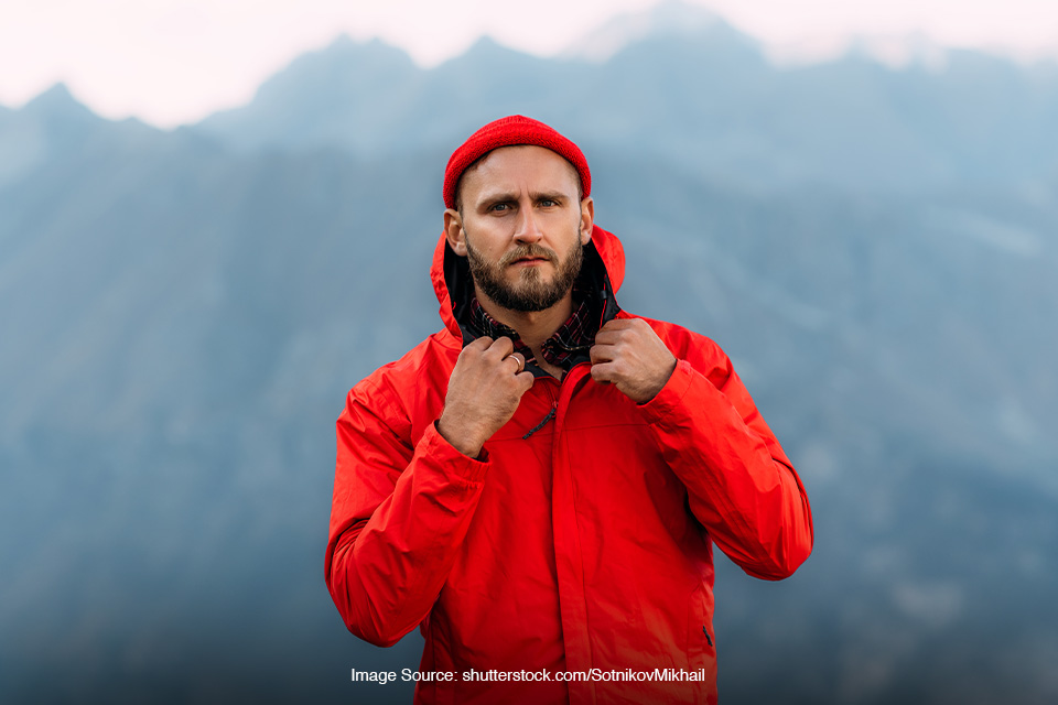 jaket parka dengan jaket gunung