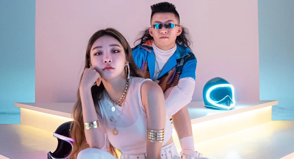 These Nights, Kolaborasi Tak Terduga Rich Brian dan Chung Ha