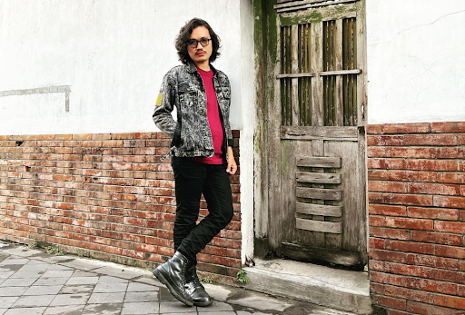 Ronie Udara Luncurkan Single Debut Takdir Ini
