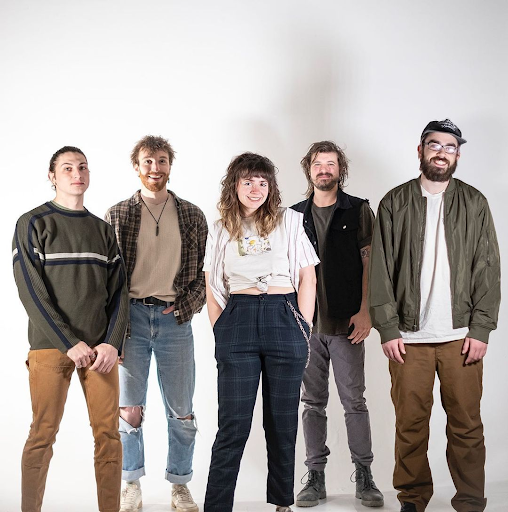 Cinema Stare Bagikan Single dan Video Musik Baru: Remember