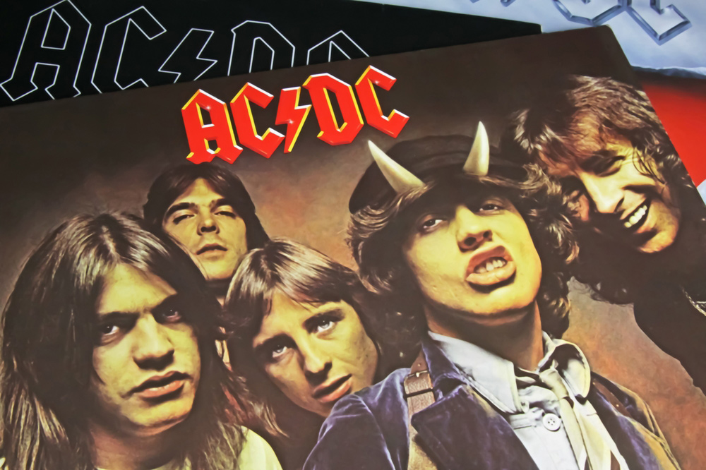 AC/DC