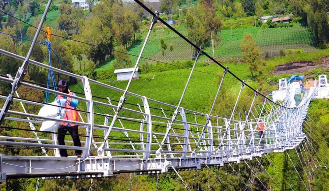 Jembatan Kaca Seruni Point. Image: Dok. Kementerian PUPR