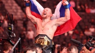 Petr Yan Sukses Lancarkan Balas Dendam! Kalahkan Merab Dvalishvili di UFC 323 dan Rebut Kembali Sabuk Juara!