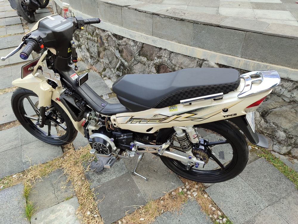 Modifikasi F1ZR Road Race