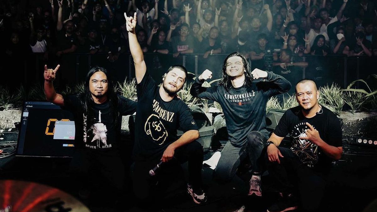 Burgerkill Rayakan Ulang Tahun Eben dengan “Hollow”