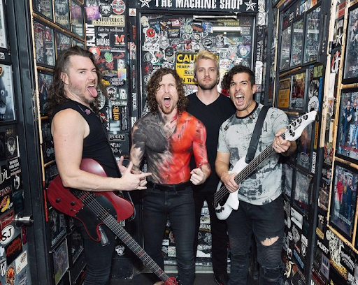 Nothing More Rilis Video Lirik untuk Lagu The Other F Word