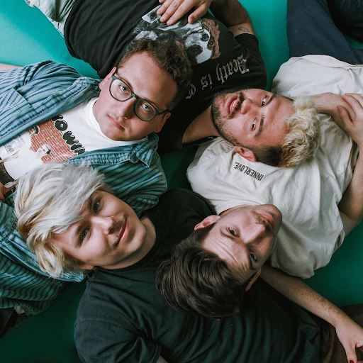 CAROUSEL, Single Terbaru Sad Park Sebelum Lepas Album Anyar