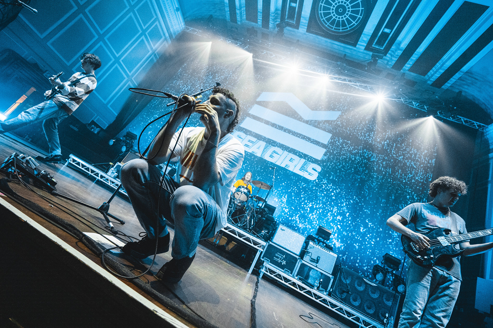 Sea Girls Ungkap Makna Di Balik Single Kedua