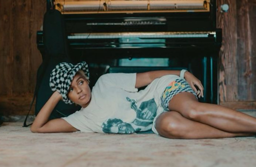 Janelle Monáe Merilis Single Terbarunya, Float