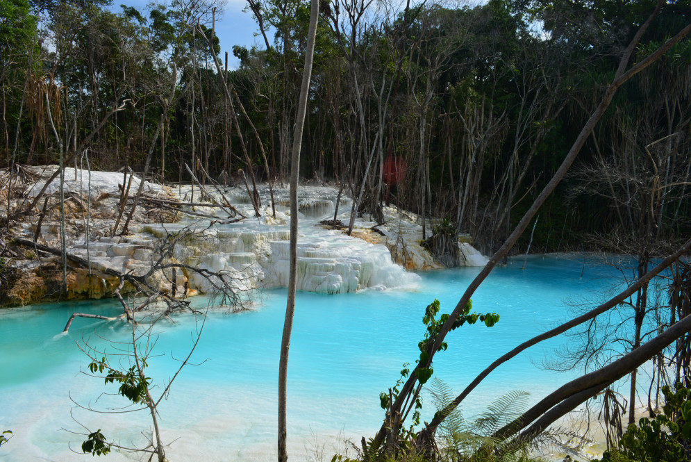 Kawah Biru Tinggi Raja, Keelokan Medan yang Kurang Terekspos