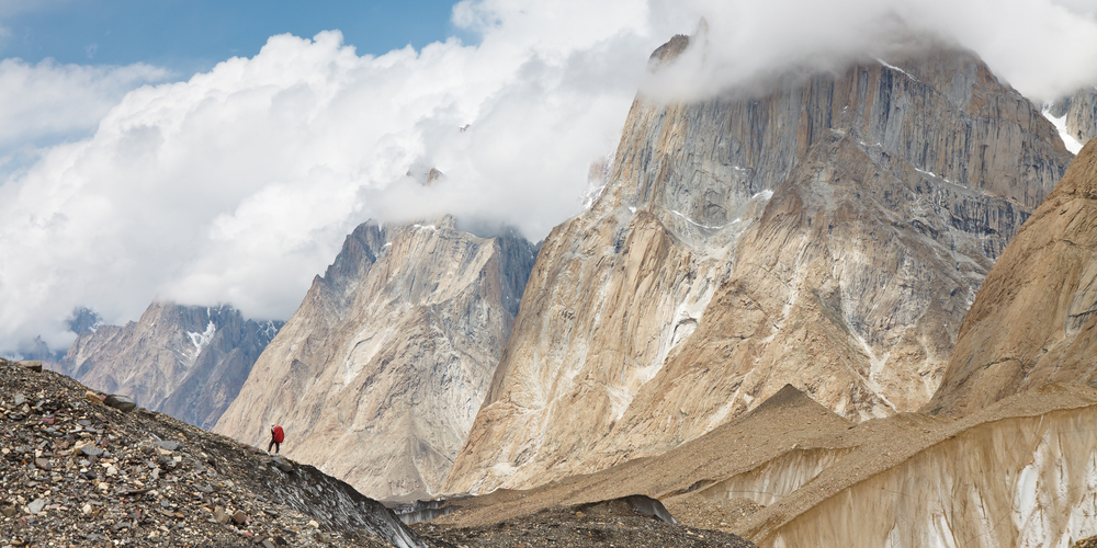 Inilah Trango Towers yang Memiliki Tebing Vertikal Paling Tinggi di Dunia