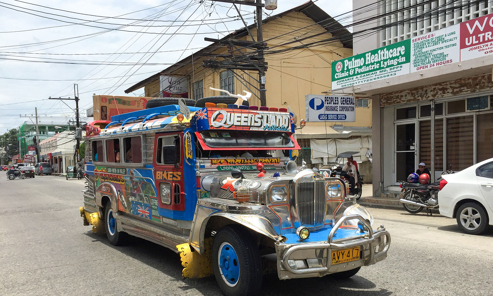 Kendaraan-Kendaraan Umum Khas Negara Asia yang Wajib Lo Jajal!