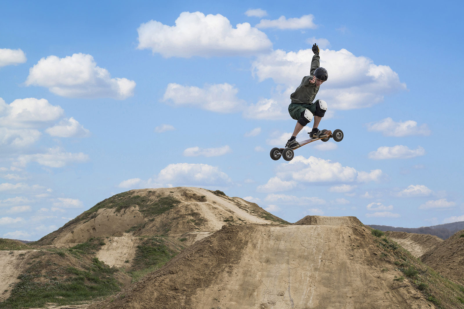 Nggak Selamanya Skateboad di Jalan Beraspal, Bro!
