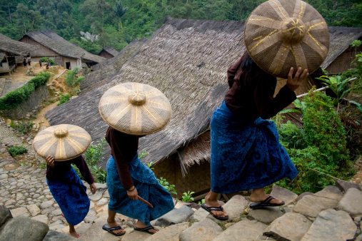 Mengunjungi Suku Baduy di Desa Kanekes, Banten