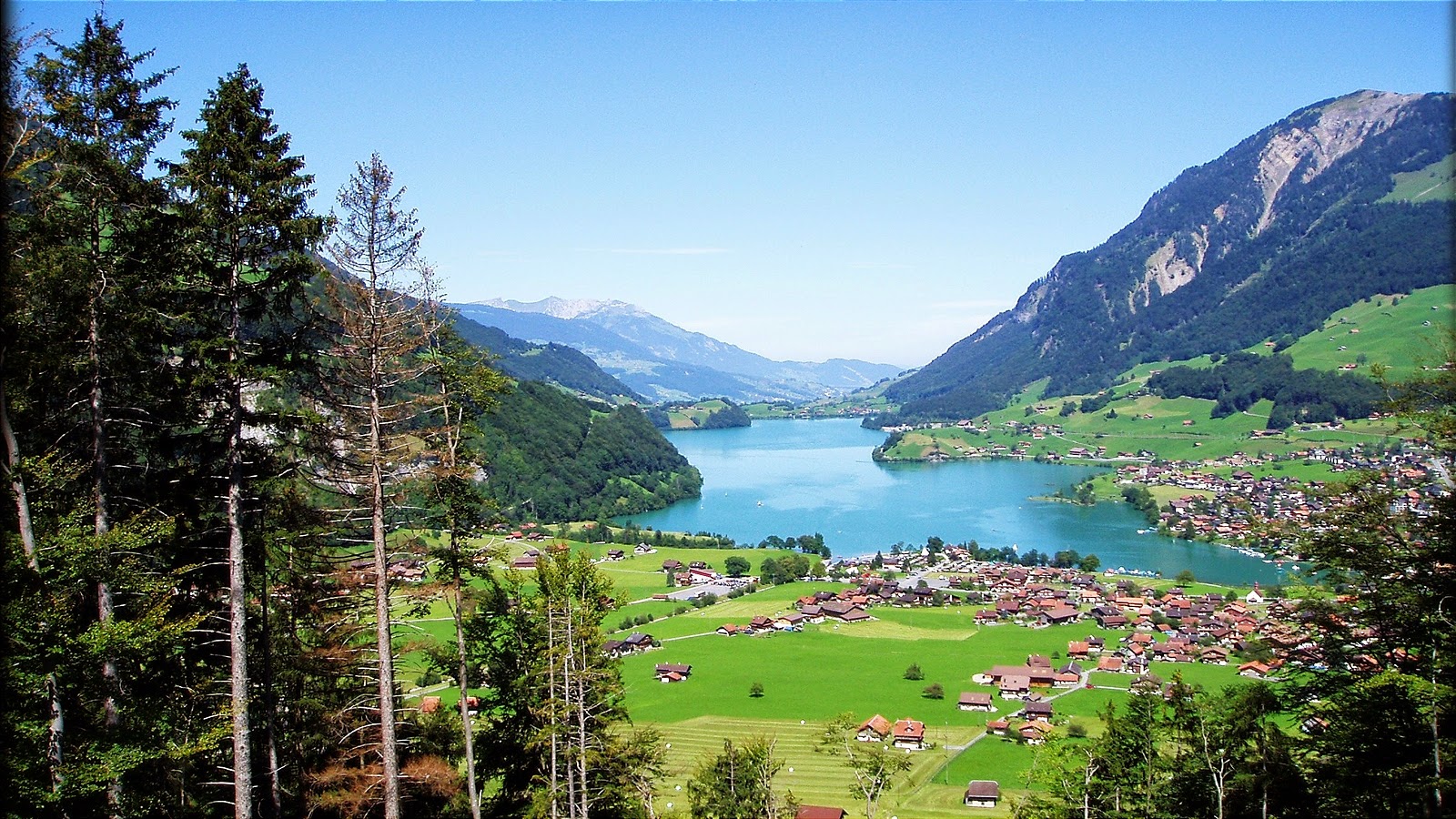 Interlaken, Si Cantik dan Terbaik dari Swiss