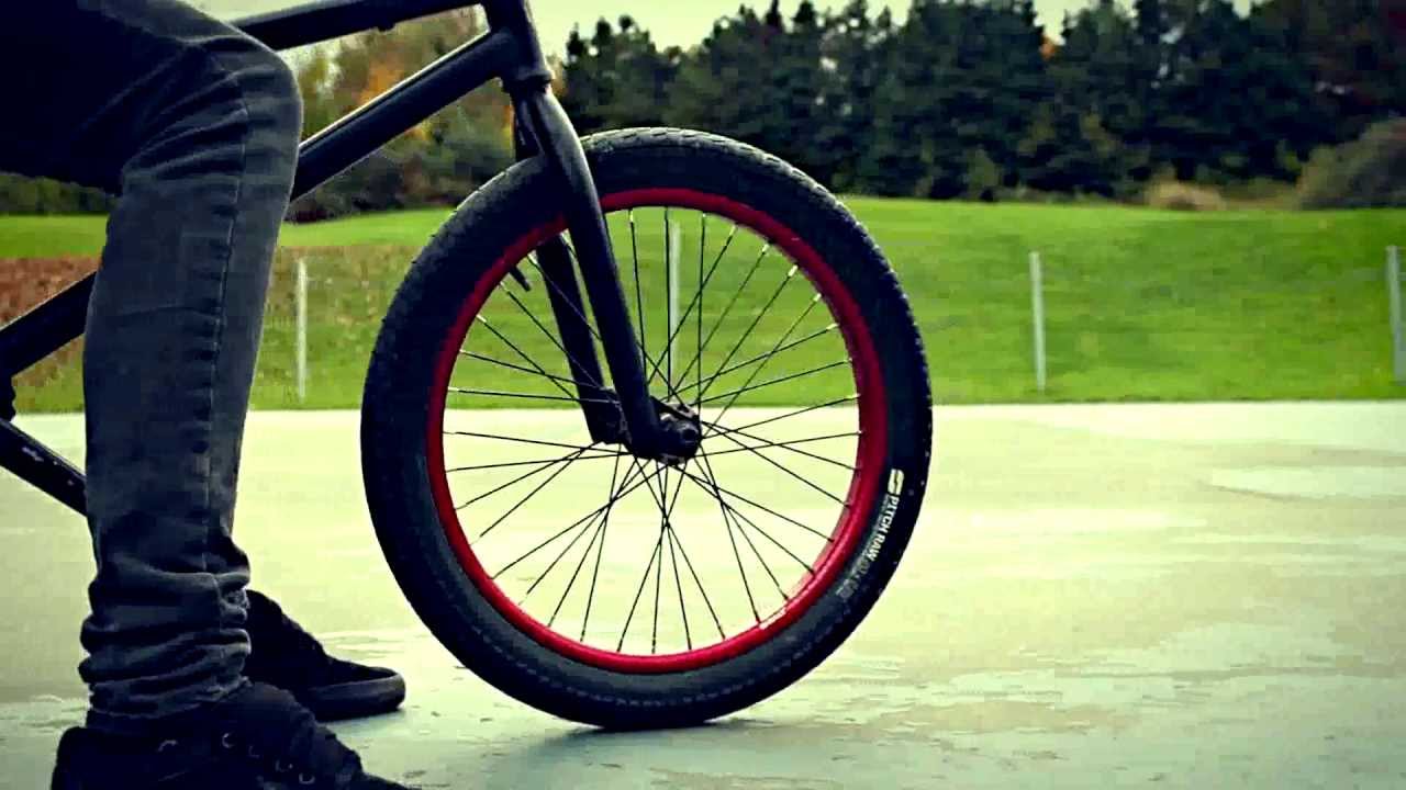 Mau Tau Caranya Lompat Pake BMX? Baca Ini, Bro!