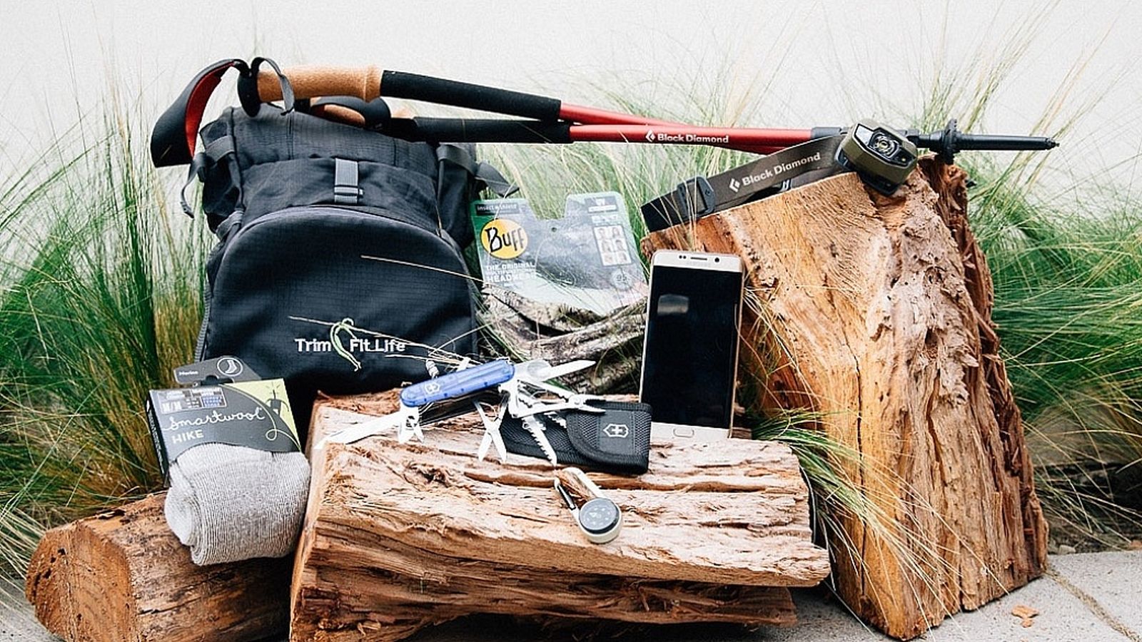 Gear Penting yang Wajib Kalian Bawa Saat Mendaki Gunung