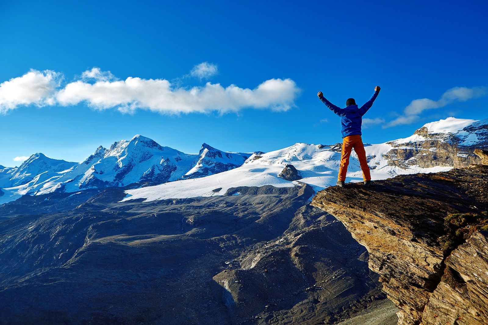 Melihat Langit Eropa dari Puncak Matterhorn 4.478 Mdpl