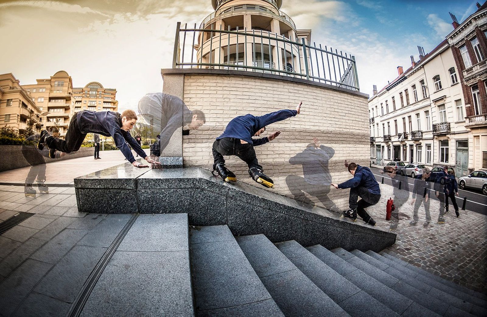 Aggressive Inline Skate + Parkour = Cruel Extreme Sport