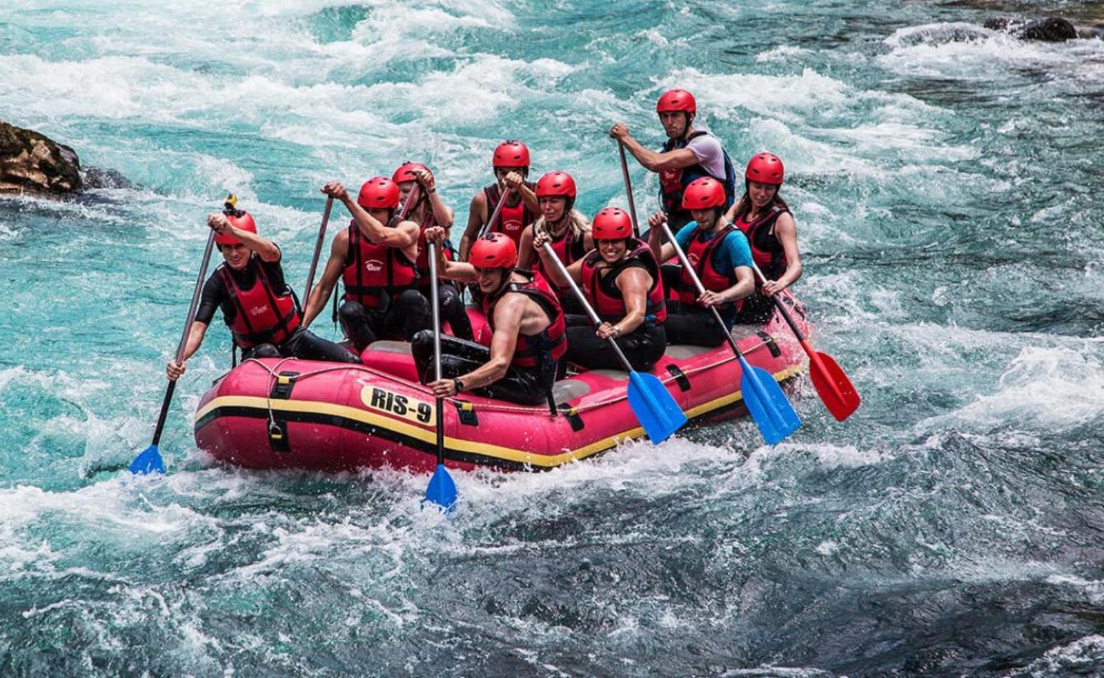 Ragam Dayung Buat Rafting, Wajib Tahu Buat Lo yang Doyan Rafting