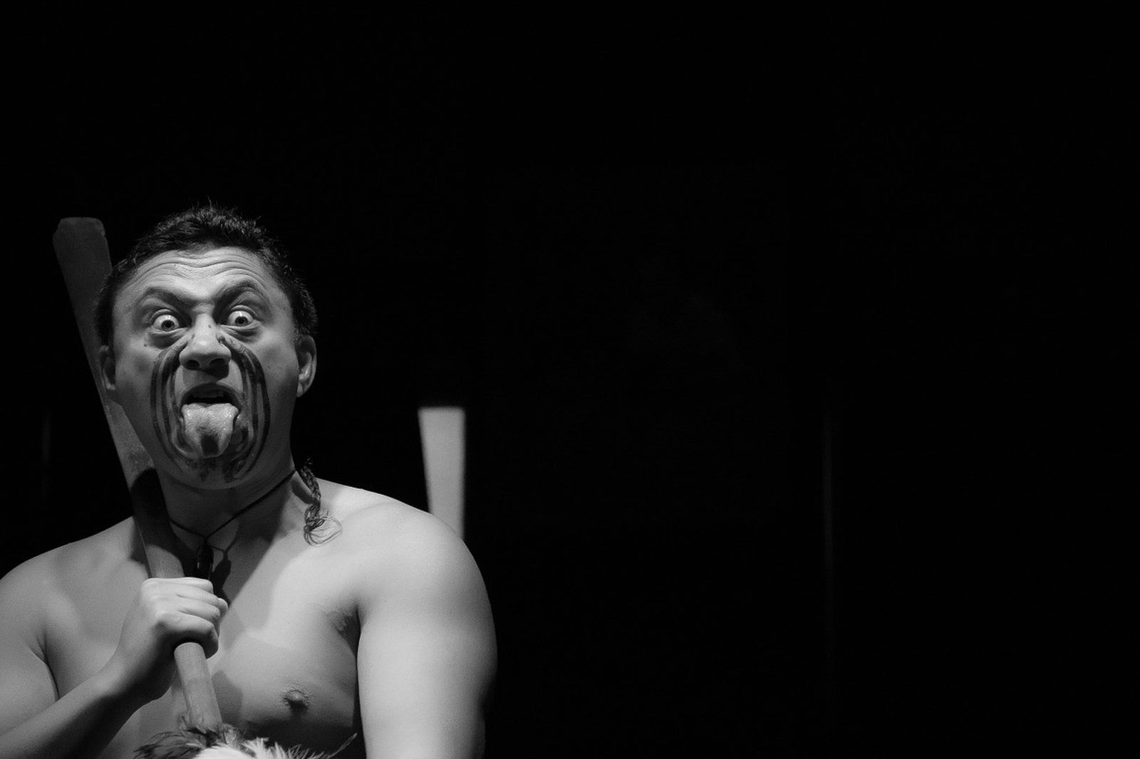 Gosok Hidung, Kenalan Unik Ala Suku Maori!