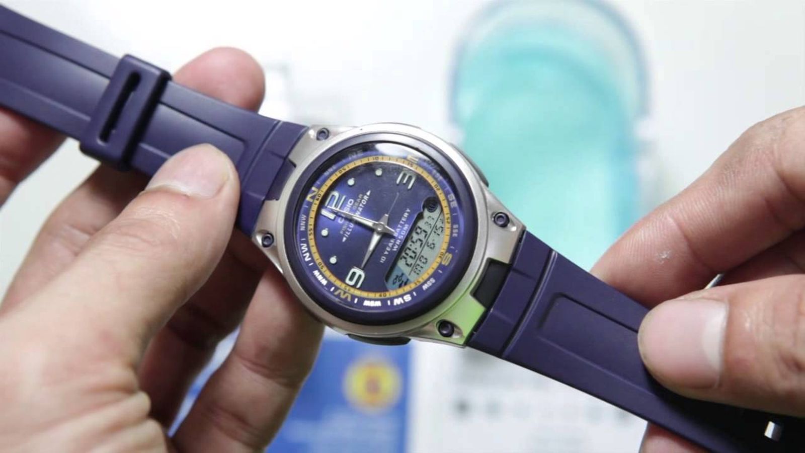 Ini Jam Tangan Wajib Buat Lo yang Suka Olahraga Air!