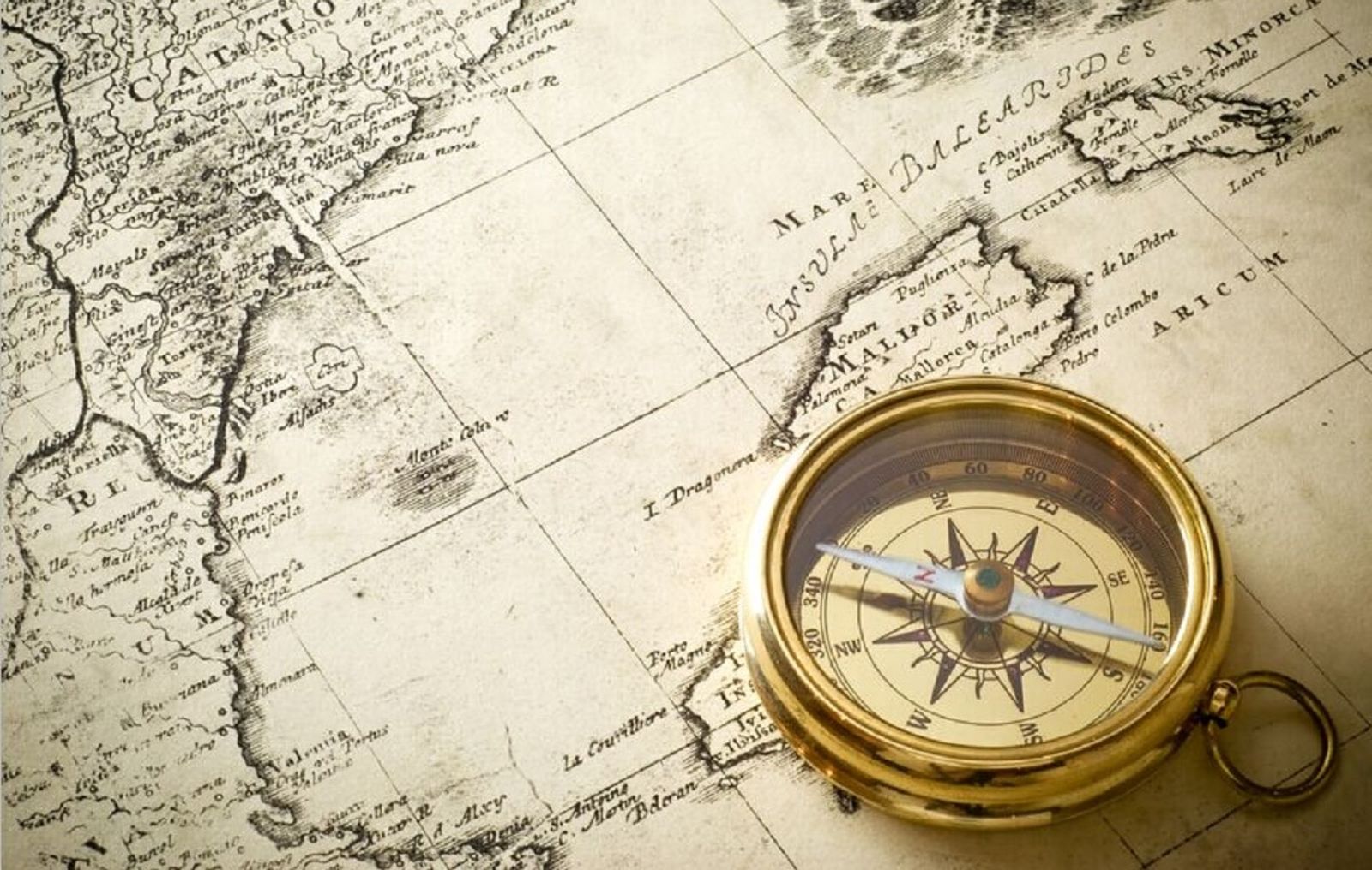 Ini Hal Wajib yang Harus Lo Tahu dari Kompas!