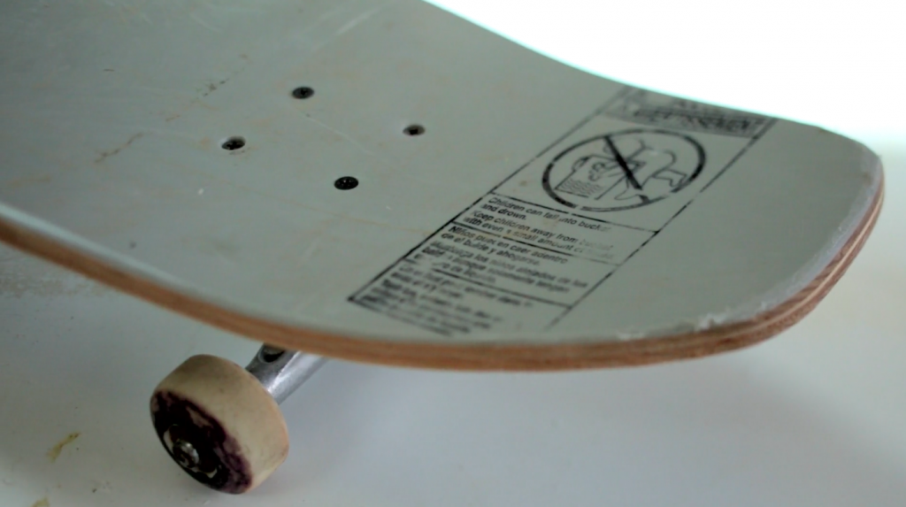 Keren Bro, dari Sampah Bisa Jadi Skateboard!