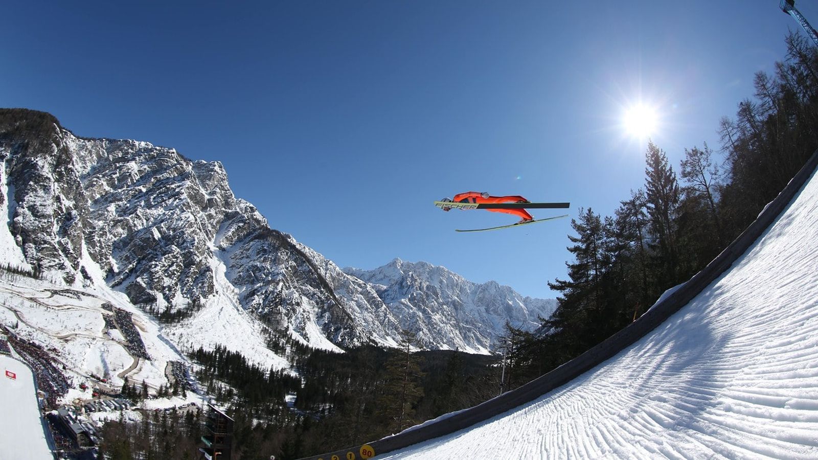 Ski Jumping, Olahraga Ekstrem yang Penuh Bahaya!