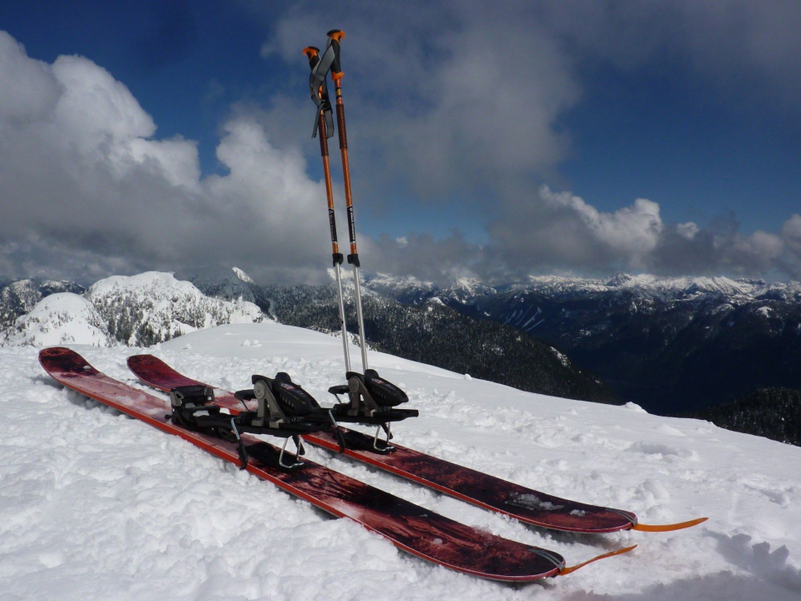 Nyawa Lo Bergantung Sama Perlengkapan Ski Ini