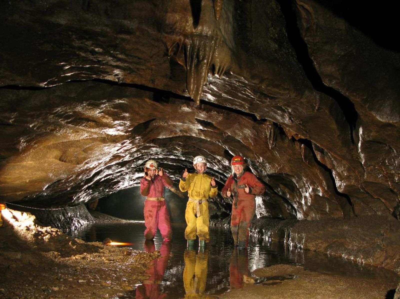 4 Tips Mudah Melakukan Caving