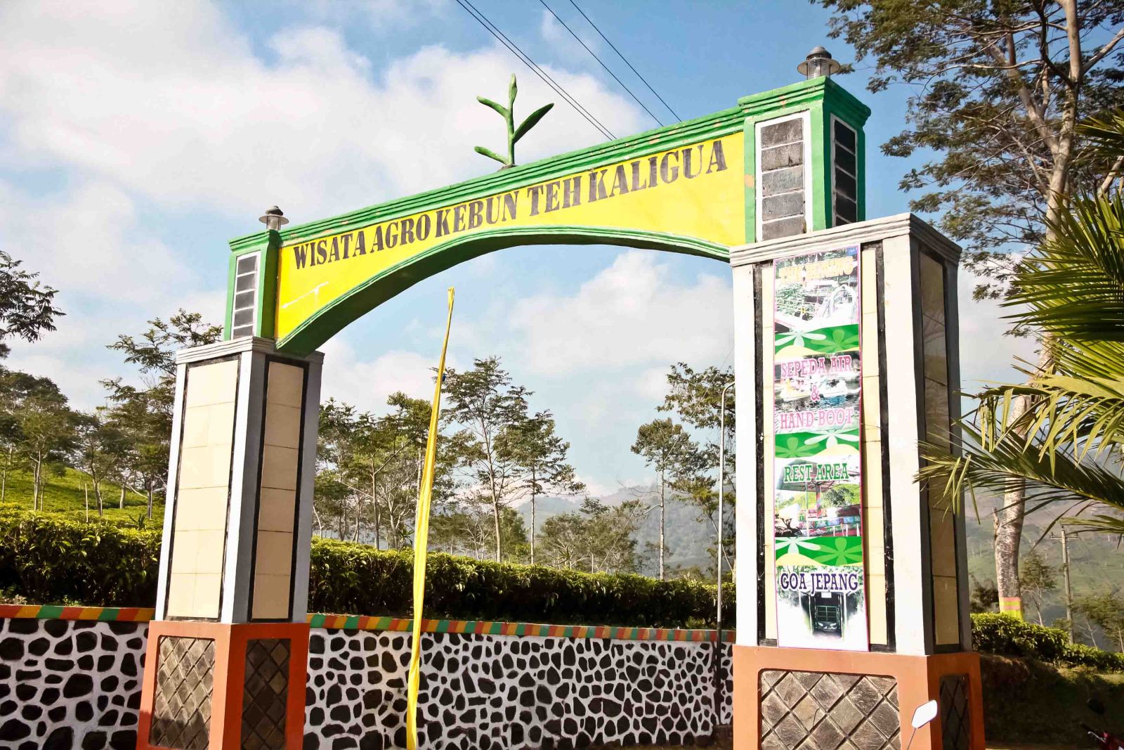 Nggak Cuma Telor Asin, Brebes Punya Si Hijau Agrowisata Kaligua