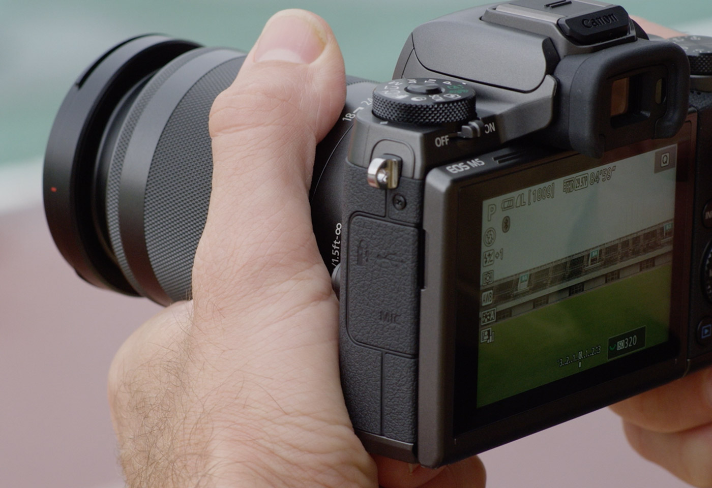 Canon EOS M5, Persembahan Terbaik Canon di Segmen Mirrorless