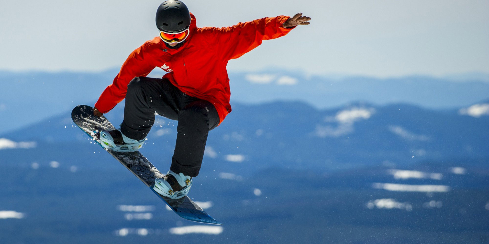 Snowboard, Inilah Olahraga Ekstrim yang Bisa Lo Coba Saat Musim Salju Tiba