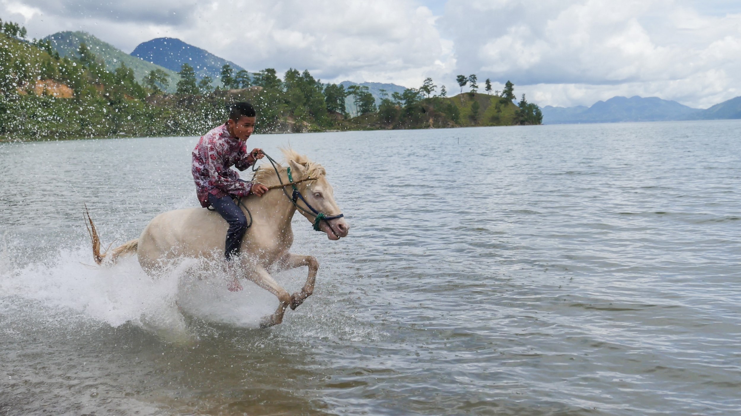 Takengon Aceh, Negeri di Atas Awan