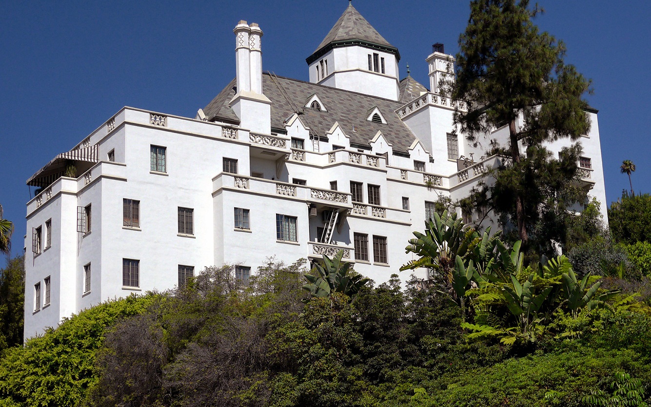 Daftar Hotel Angker Di Amerika. Berani Nginap Disana?