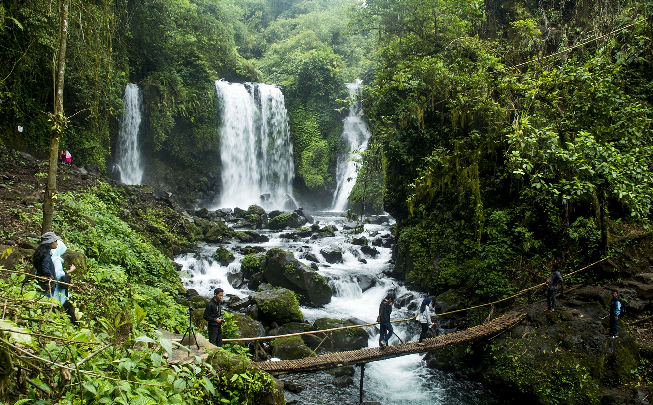 Curug Jenggala, Spot Foto Favorit Pasangan Muda