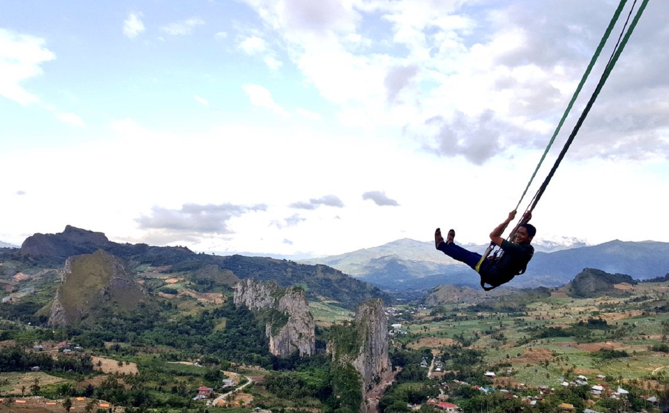 Main Flying Fox Sampai Ayunan Di Bukit Cekong, Siapa Berani?