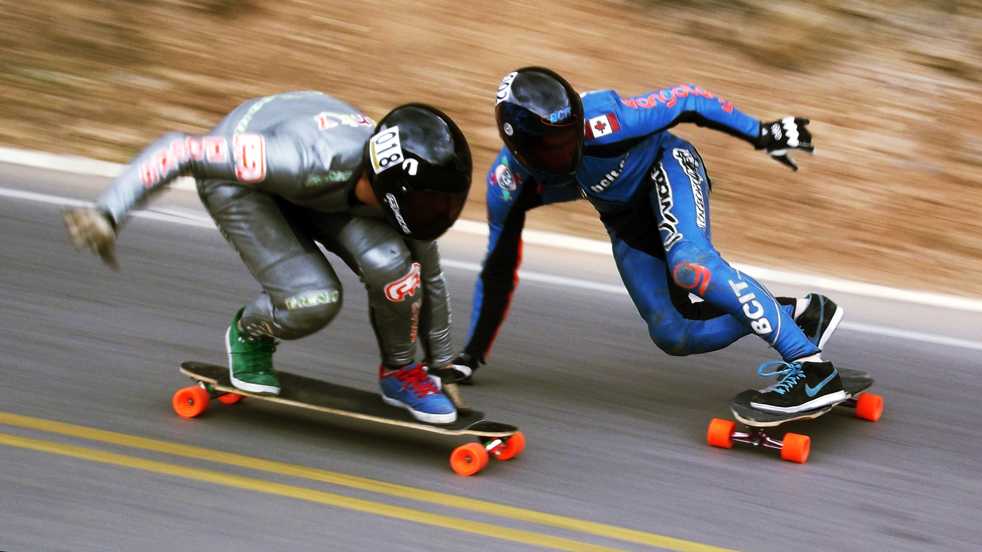 Ngebut Pakai Mobil Atau Motor Sih Biasa, Kalian Berani Kalau Pakai Longboarding?