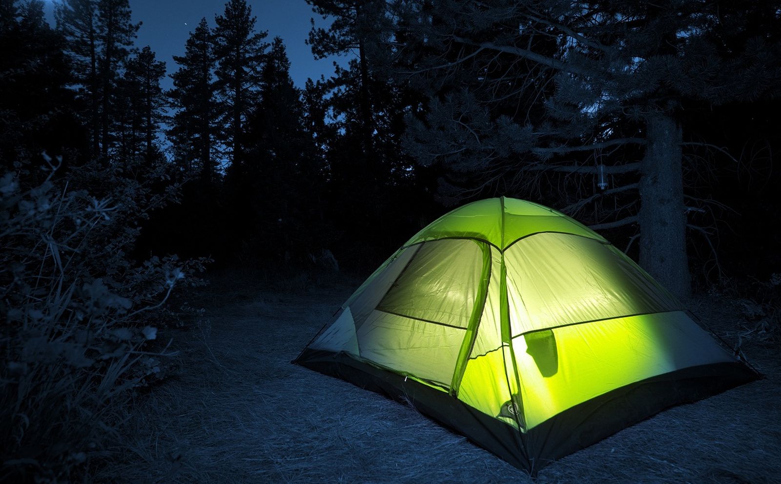 Camping Seru Long Weekend Di Situ Cisanti, Wajib Coba!