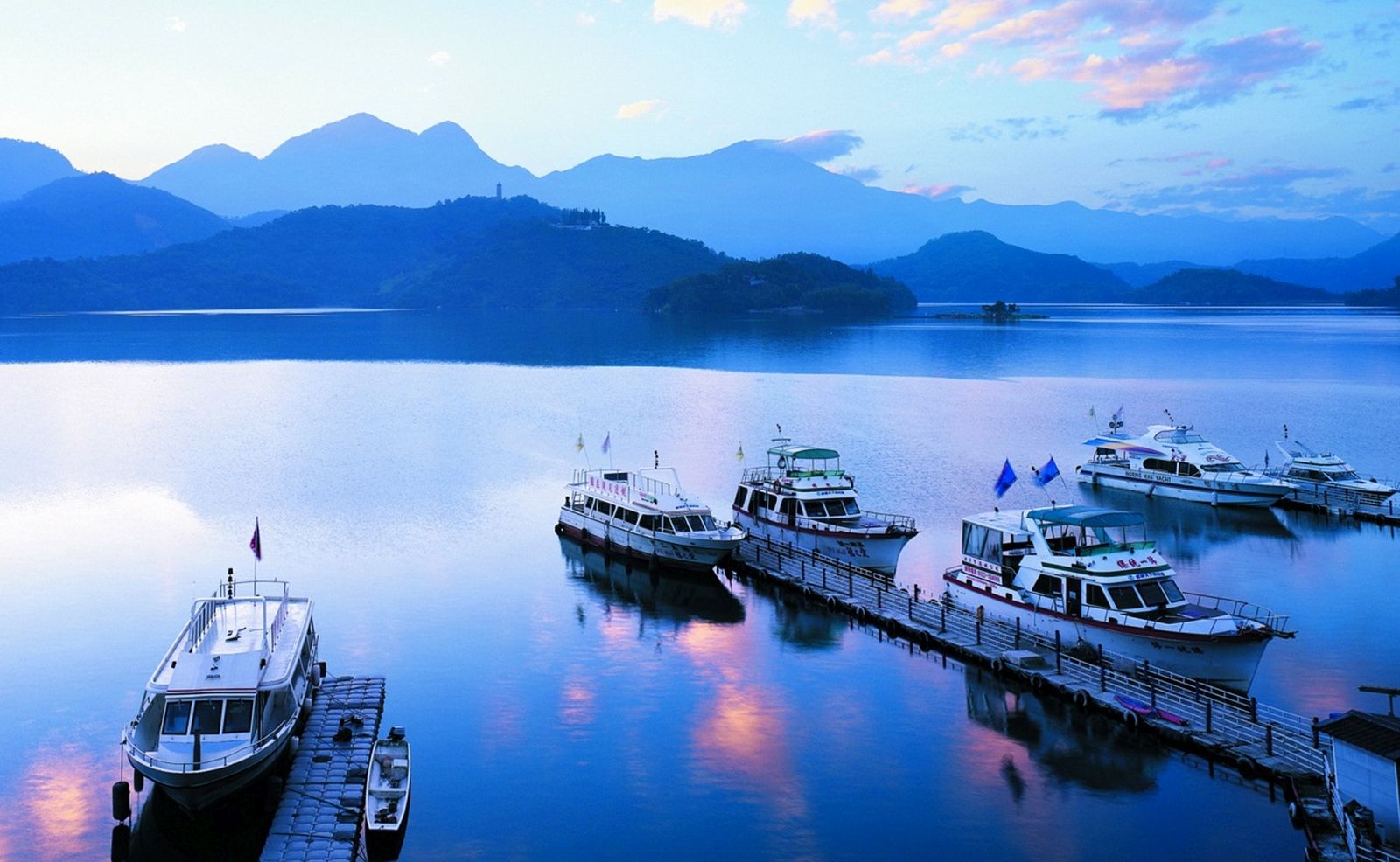Indonesia Punya Danau Toba, Taiwan Punya Danau Paling Gede Bernama Sun Moon Lake