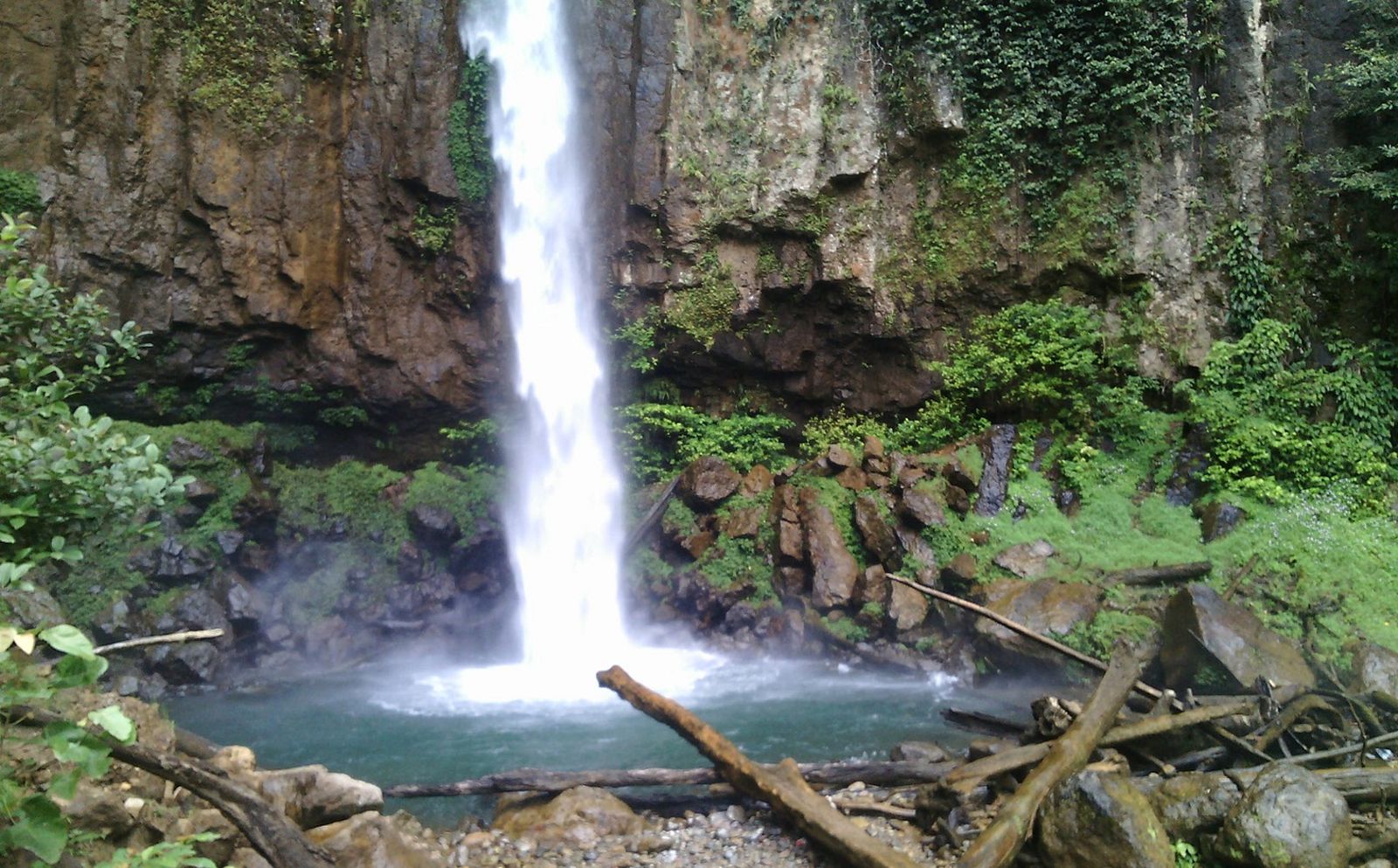 Ngintip Keindahan 5 Air Terjun Paling Keren Di daerah Langkat